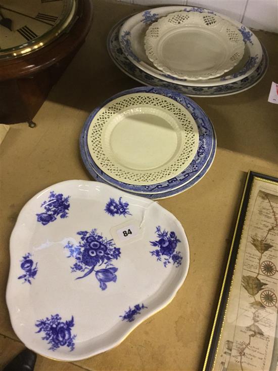 Meissen style sprigged trefoil dish, 4 other blue & white items & 2 creamware plates